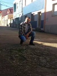 &Aacute;ngel Baz, portavoz municipal do BNG, na r&uacute;a de S Caetano
