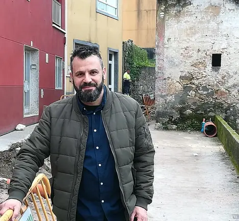 Anxo Baz, portavoz municipal do BNG obras r&uacute;a S Caetano